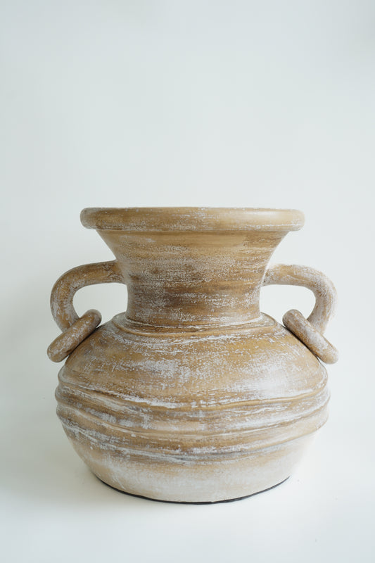 mooie beige handgemaakte terracotta vaas bohemian